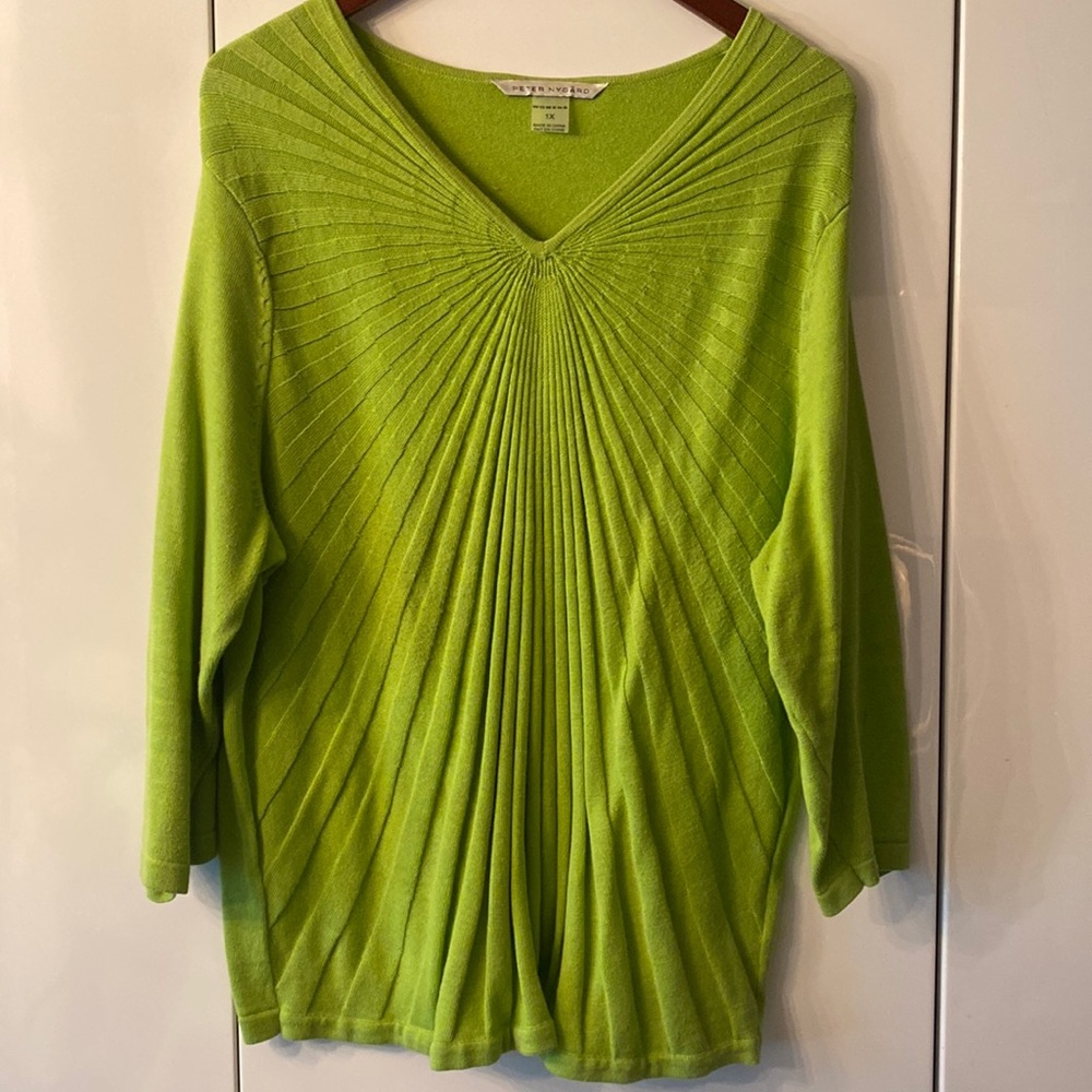 Peter Nygard Sweater